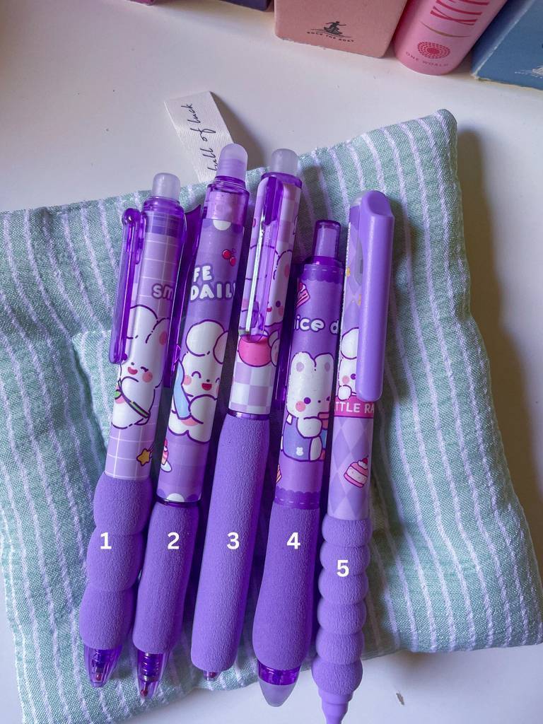 💜🐰​أقلام أرانب حبر أزرق مع ممحاة