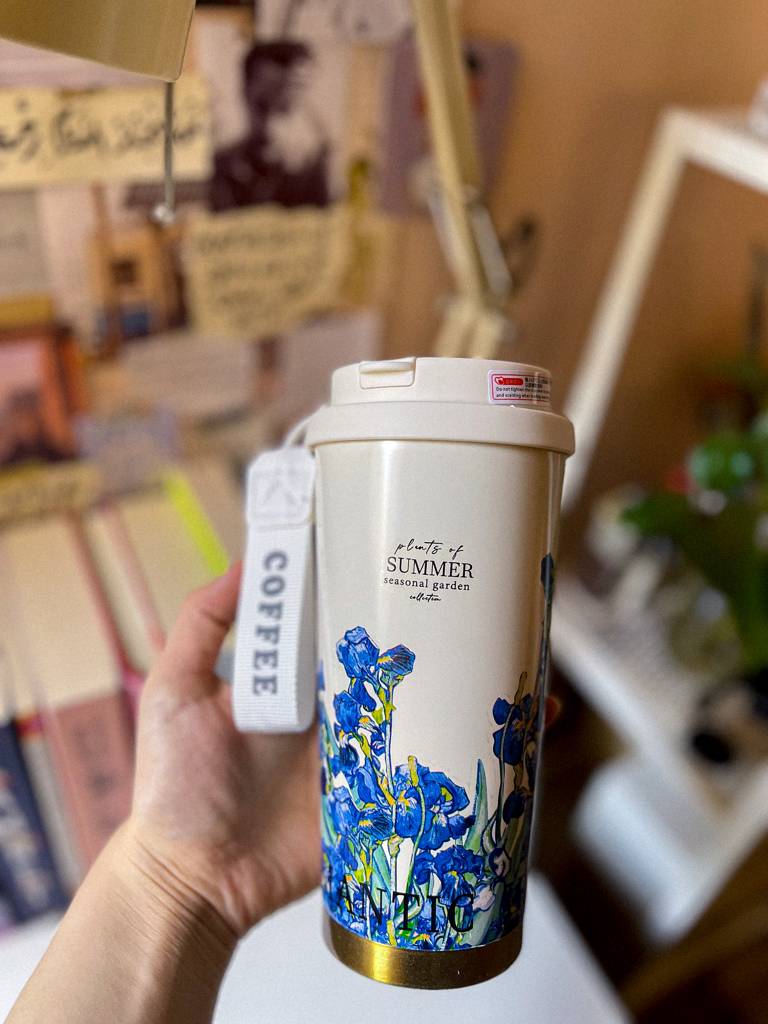 🪻🌻مطرة+كاسة حافظة للحرارة ٥٠٠ مل