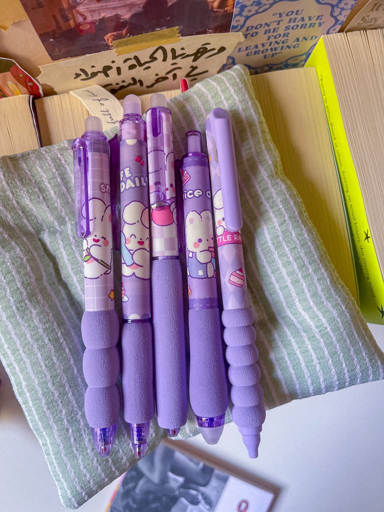 💜🐰​أقلام أرانب حبر أزرق مع ممحاة
